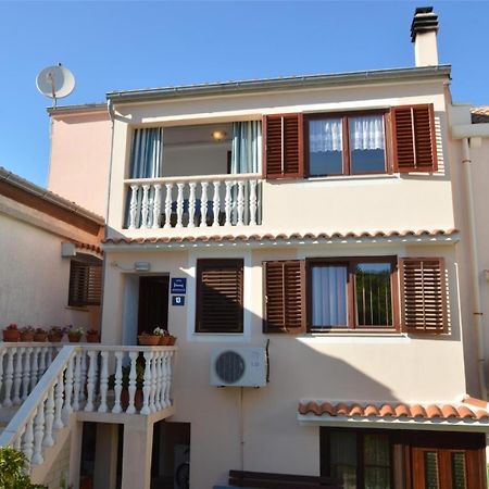 Apartment Jasmina Mali Losinj Bagian luar foto