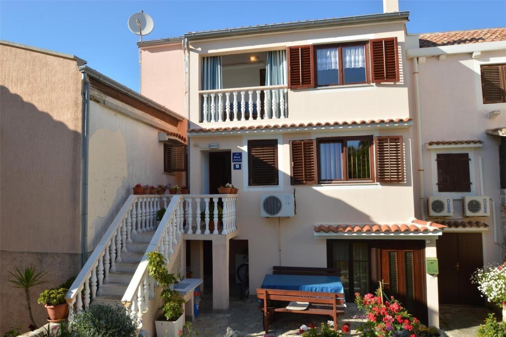 Apartment Jasmina Mali Losinj Bagian luar foto